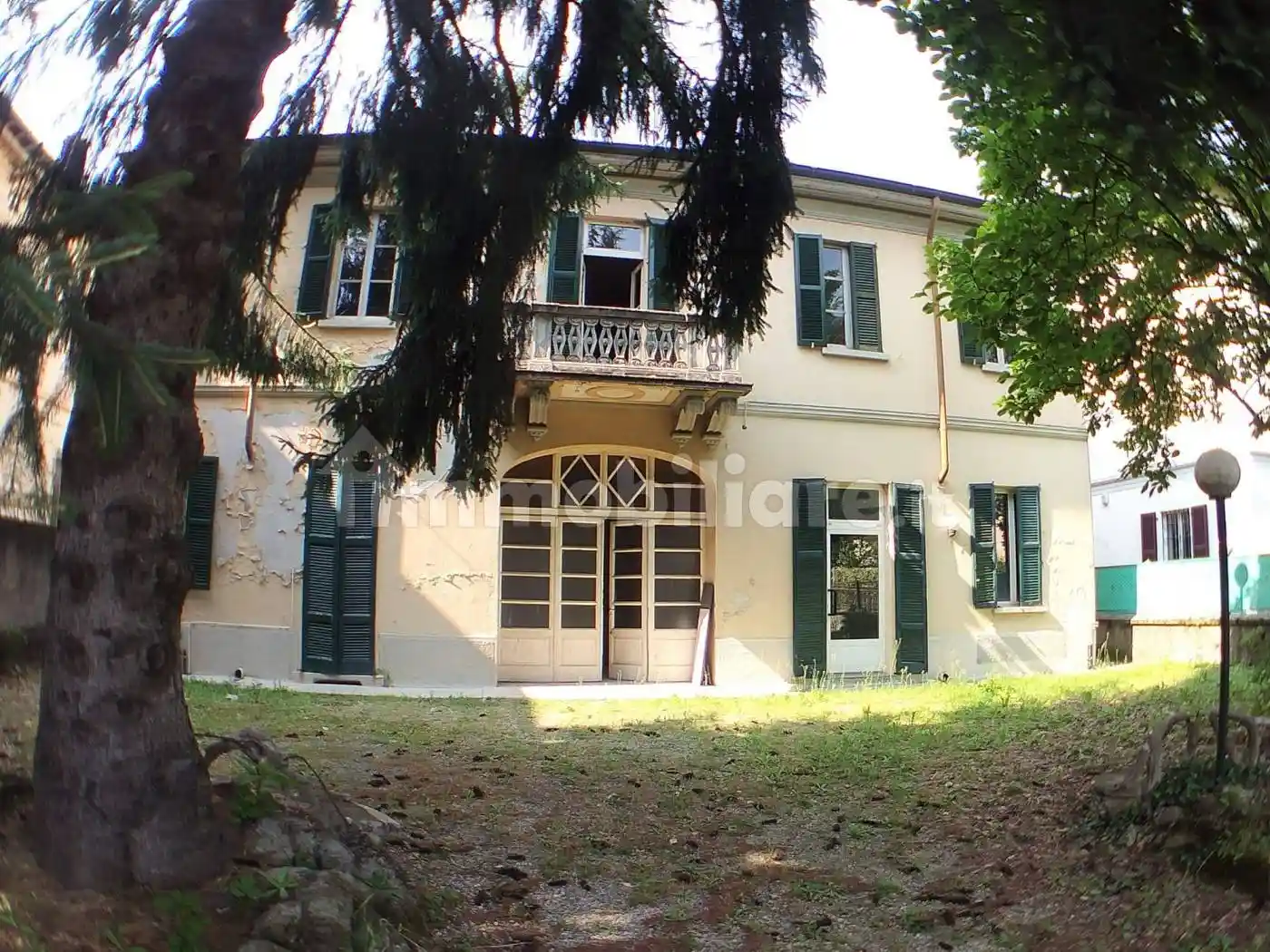 Casa indipendente in vendita a Rovellasca