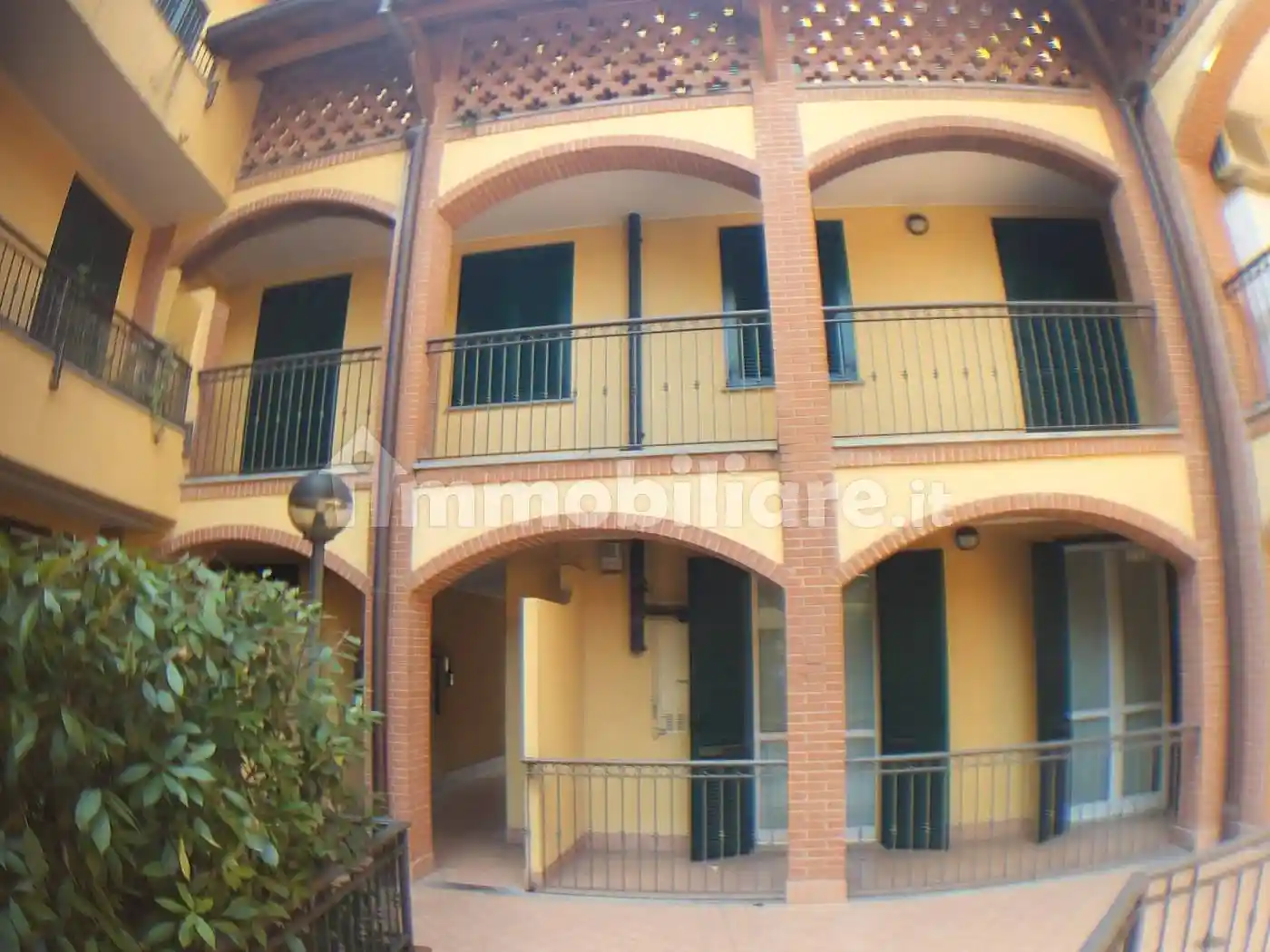 Appartamento in vendita a Cermenate