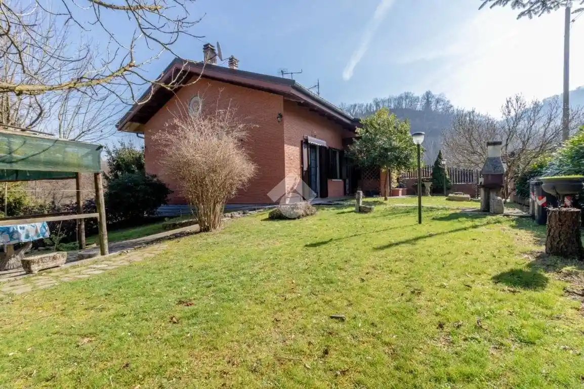 Villa in vendita a Monte San Pietro