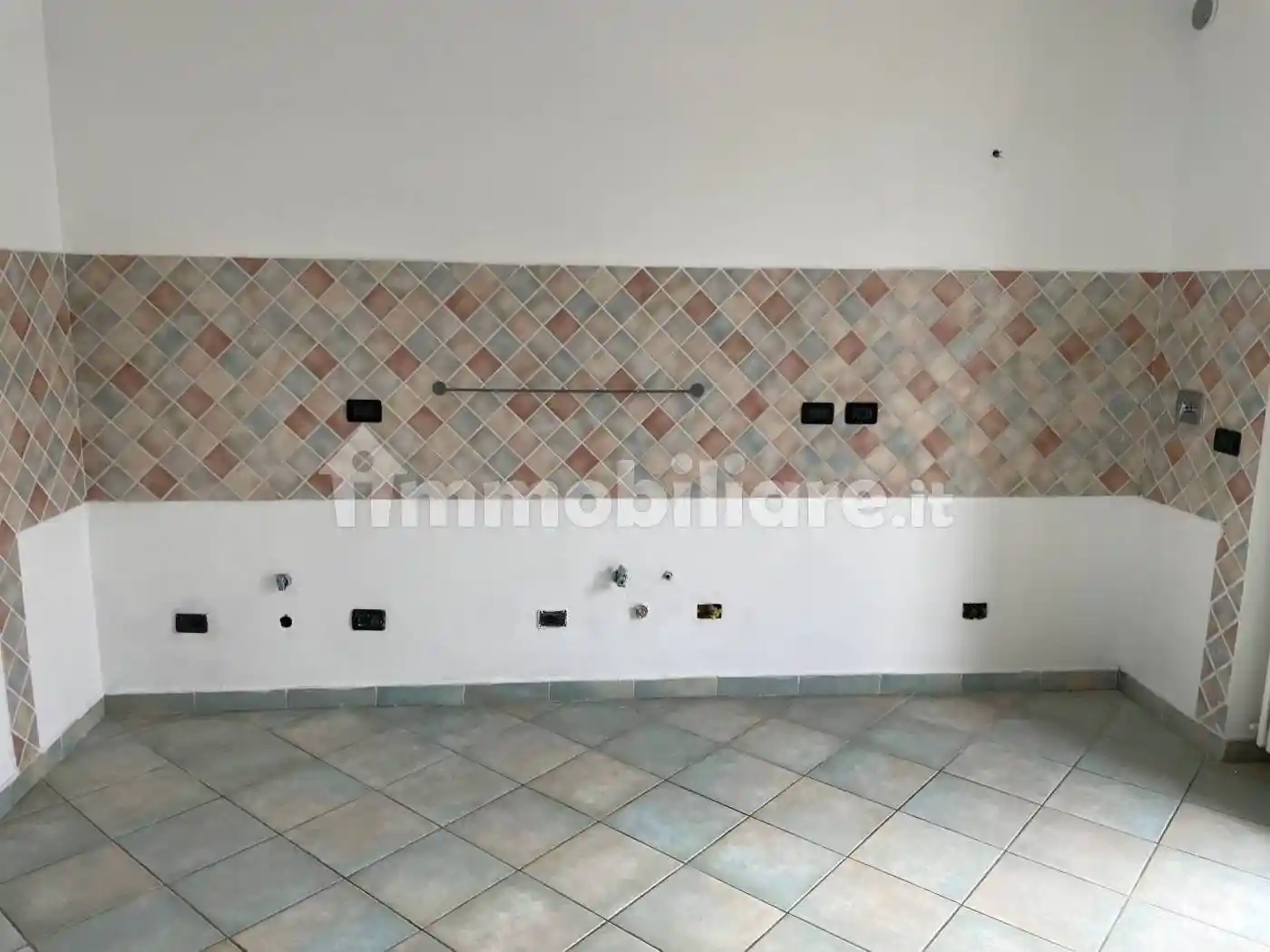 Appartamento in affitto a Loano