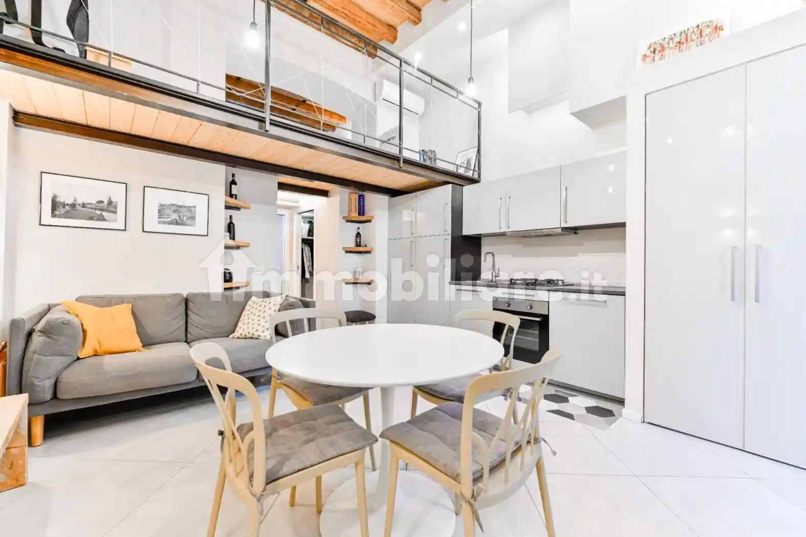 Appartamento in vendita a Milano