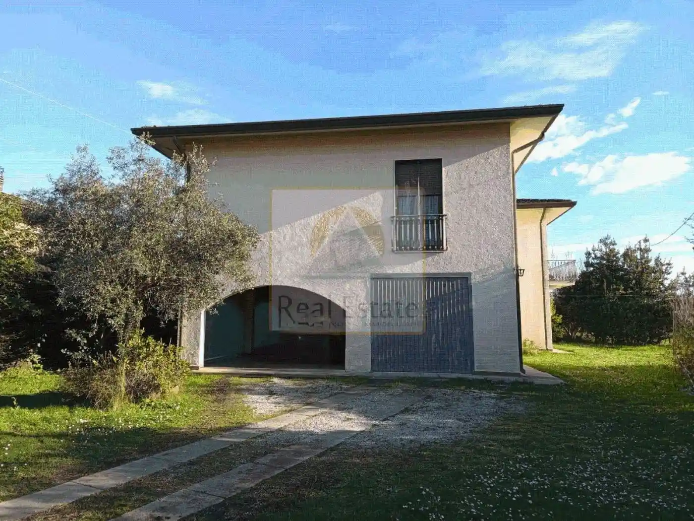 Villa in vendita a Montignoso