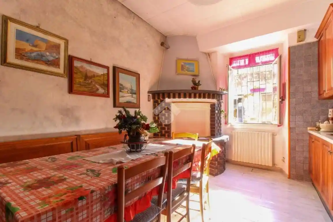 Appartamento in vendita a Roè Volciano