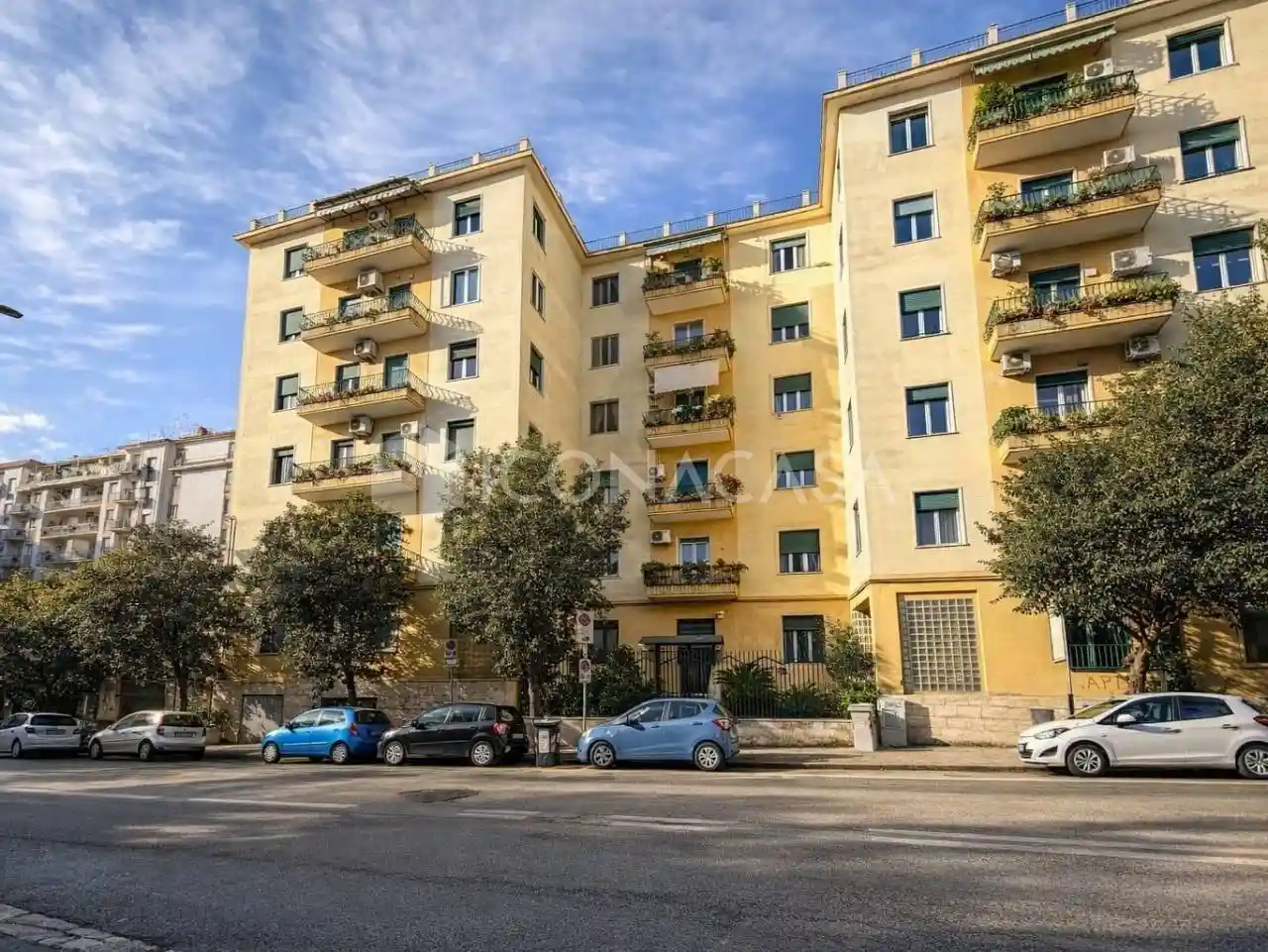 Appartamento in vendita a Napoli