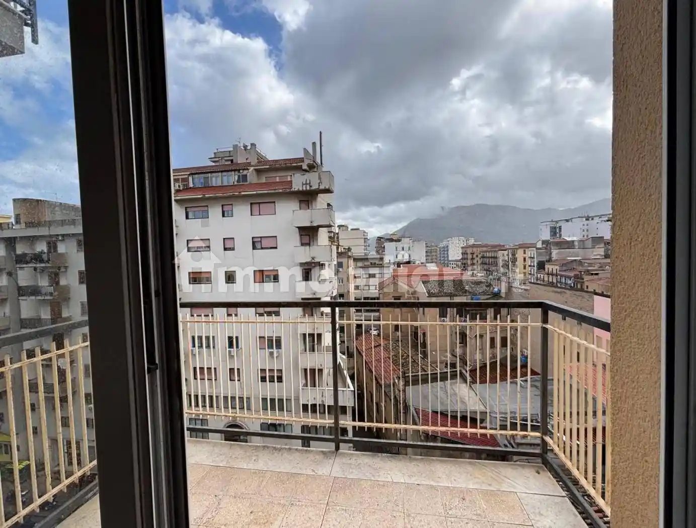 Appartamento in vendita a Palermo