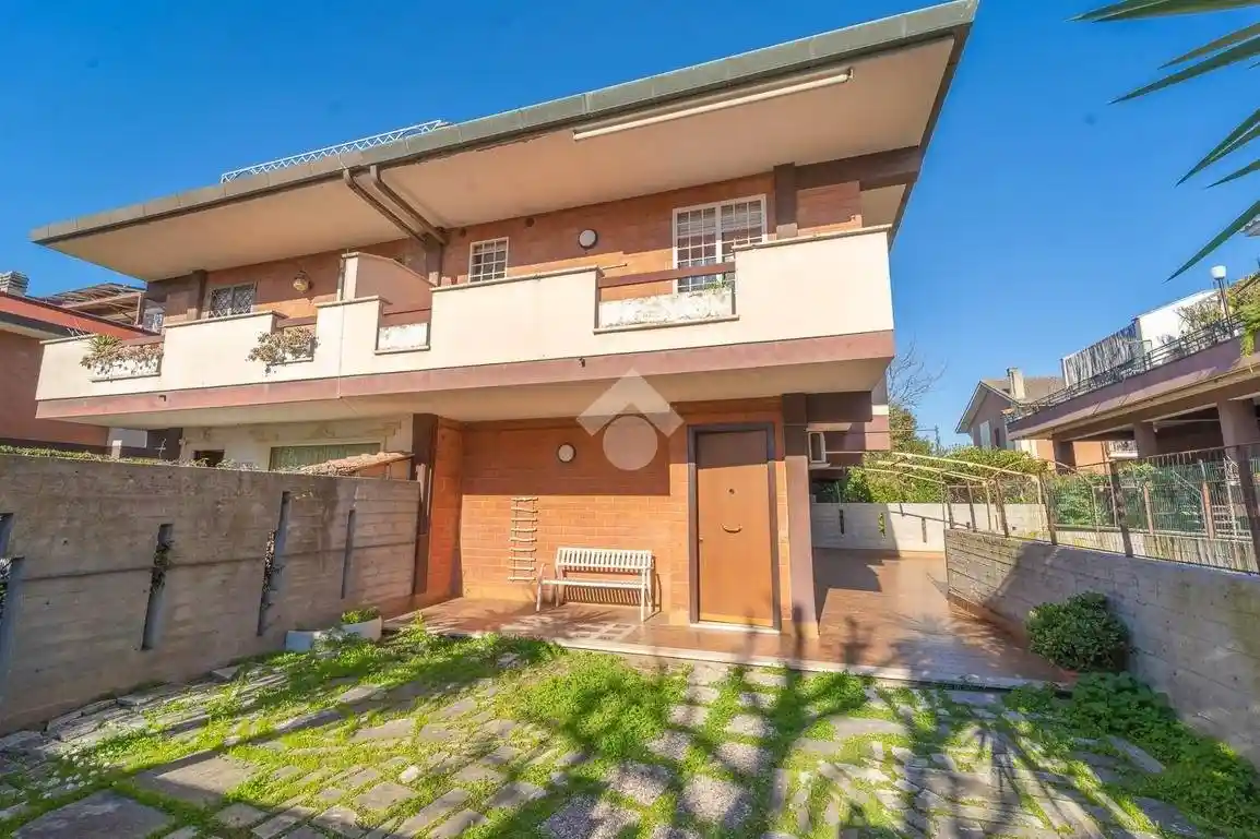 Villa in vendita a Roma