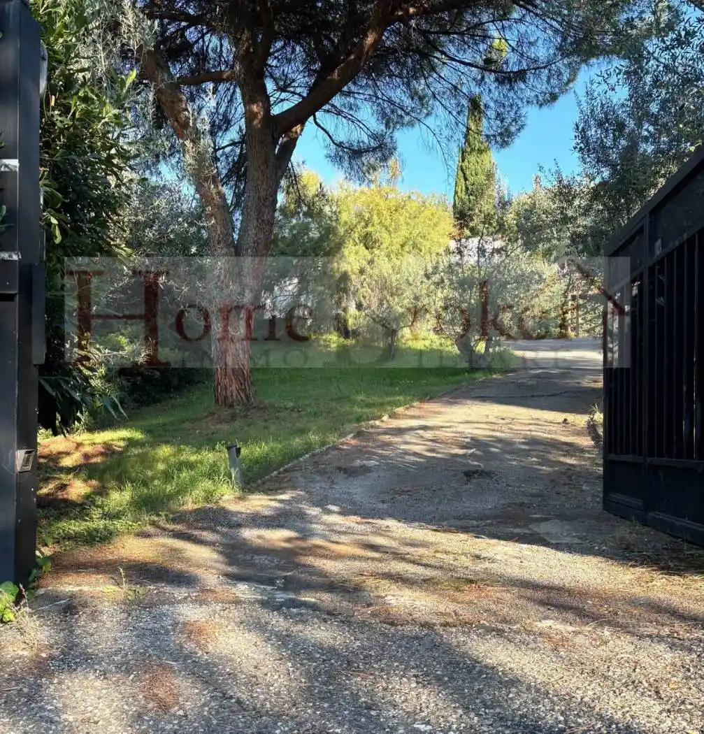 Villa in vendita a Firenze