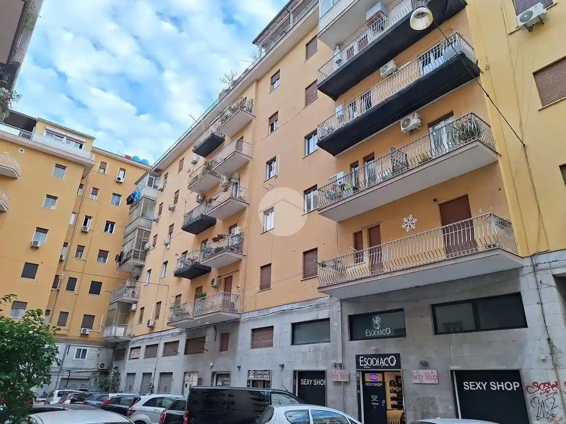Appartamento in vendita a Palermo
