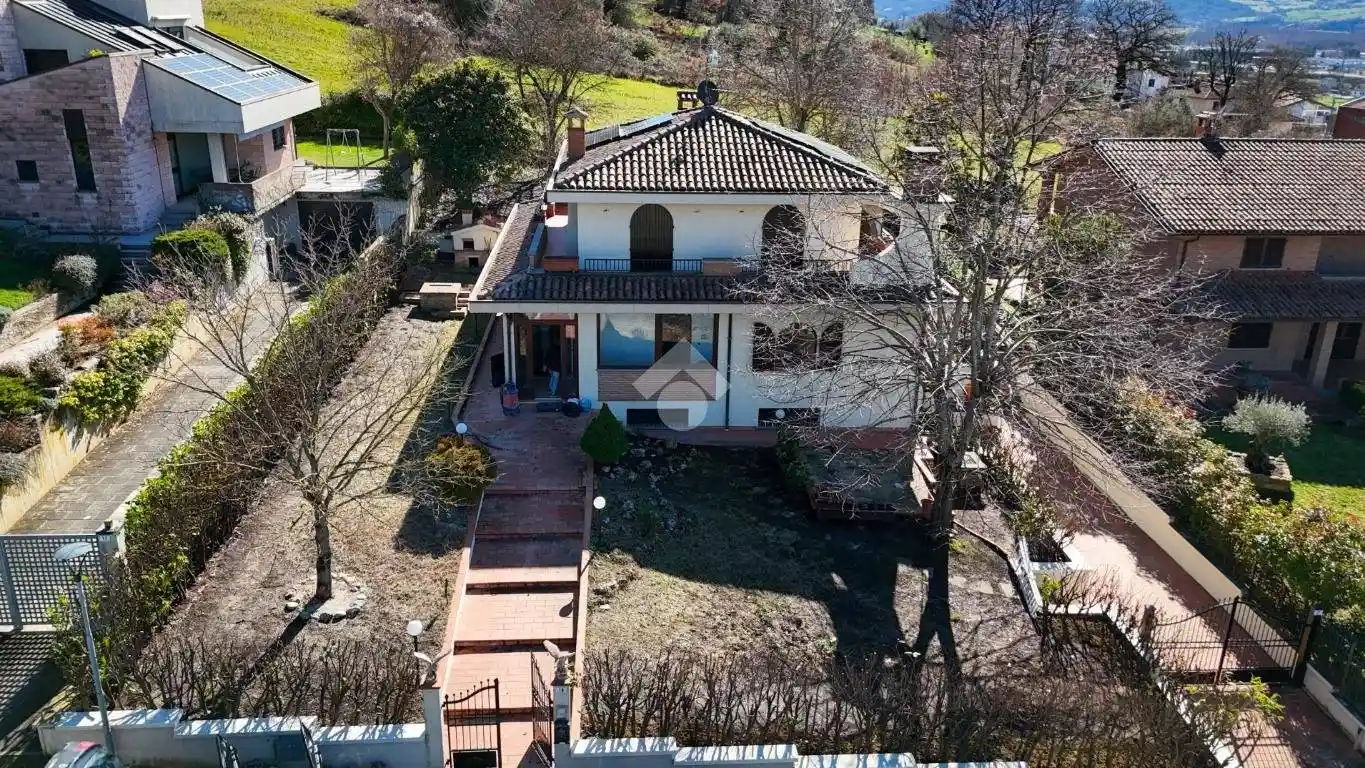 Villa in vendita a Gubbio