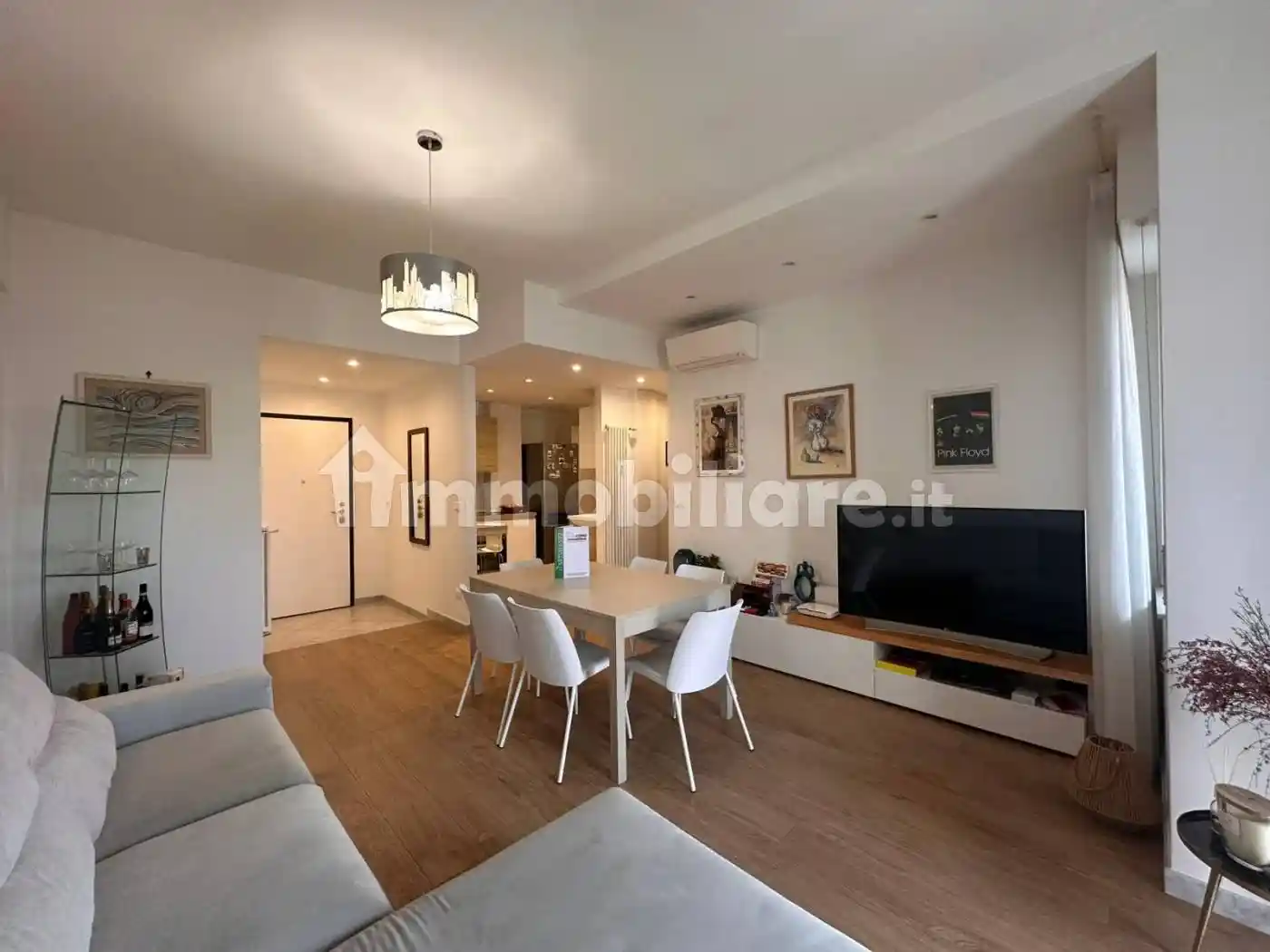 Appartamento in vendita a Borgio Verezzi