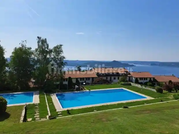 Appartamento in vendita a Lesa