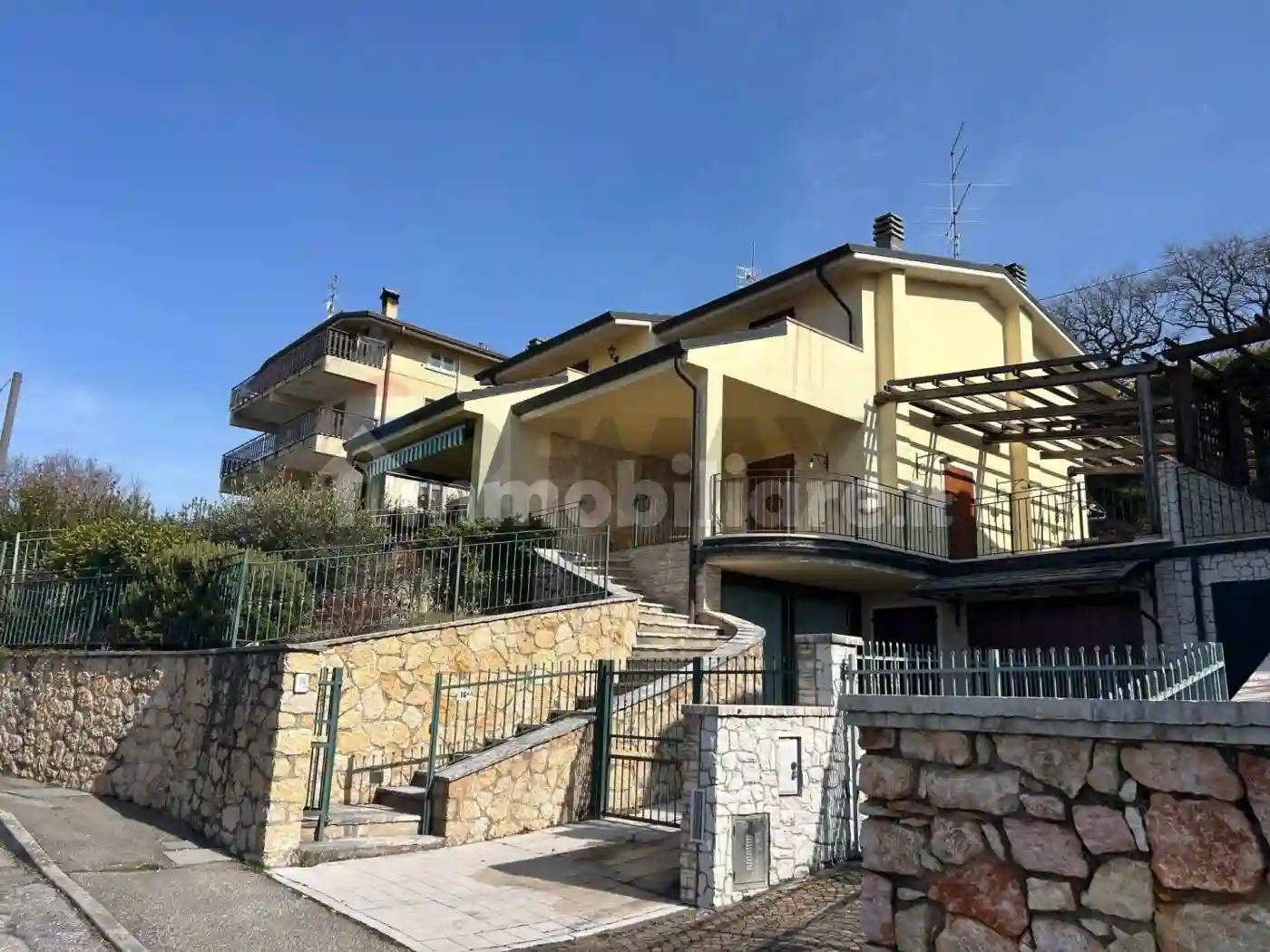 Casa indipendente - foto 2