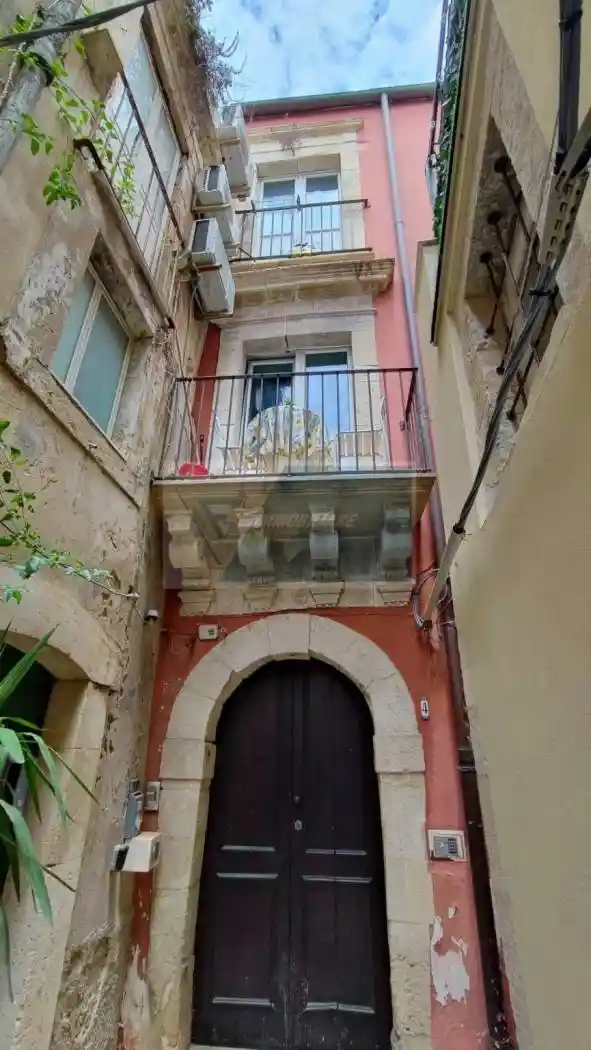 Palazzo - Edificio in vendita a Siracusa