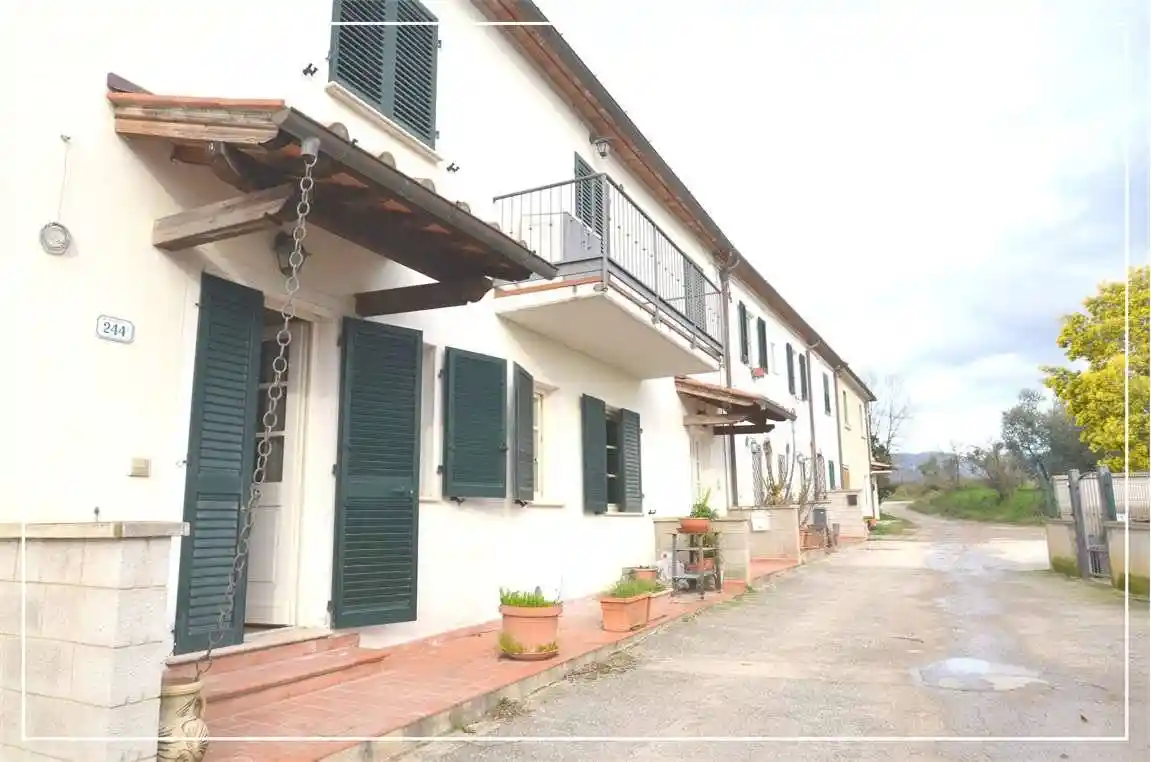 Appartamento in vendita a Larciano