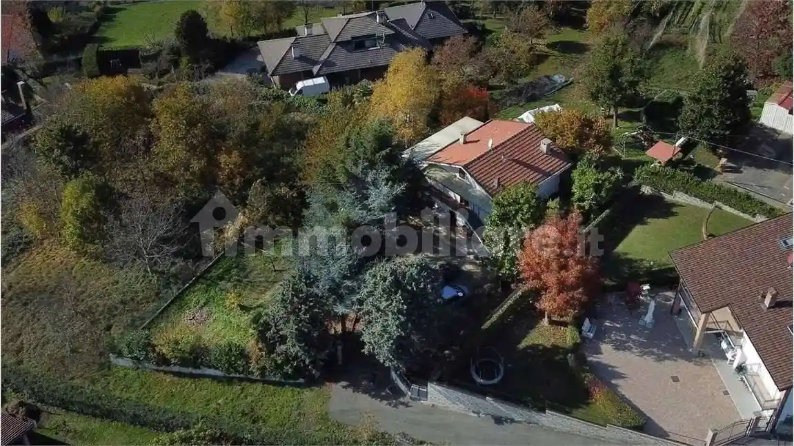Casa indipendente in vendita a Val della Torre