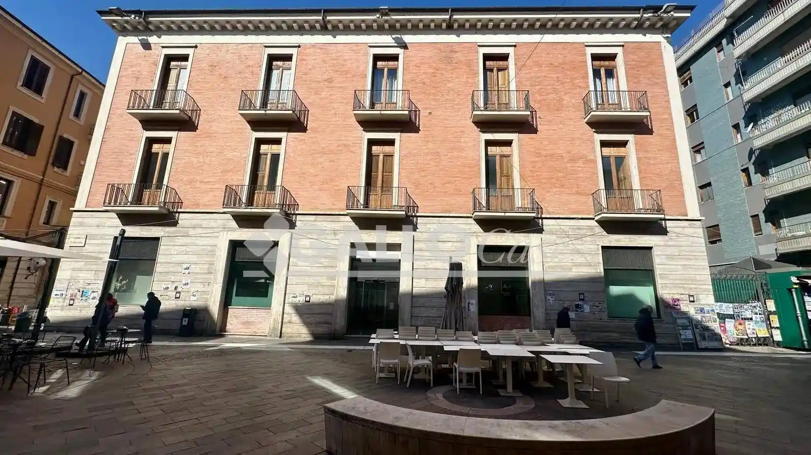 Palazzo - Edificio in vendita a Cosenza