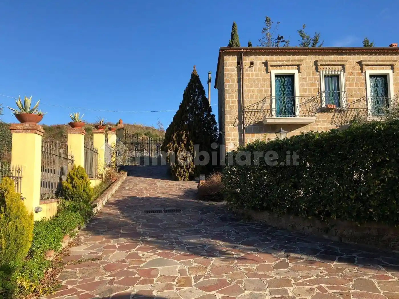 Casa indipendente in vendita a San Lorenzo Maggiore