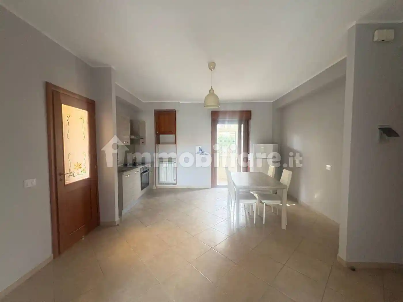 Appartamento in affitto a Aci Castello