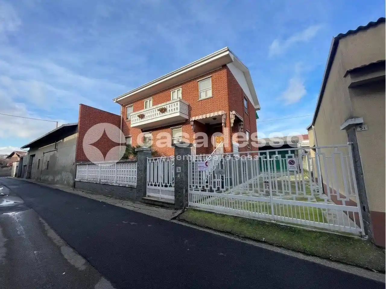 Villa in vendita a Livorno Ferraris