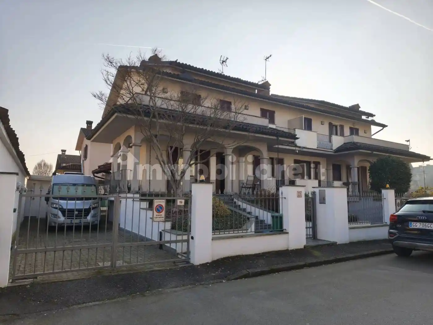 Villa in vendita a Belgioioso