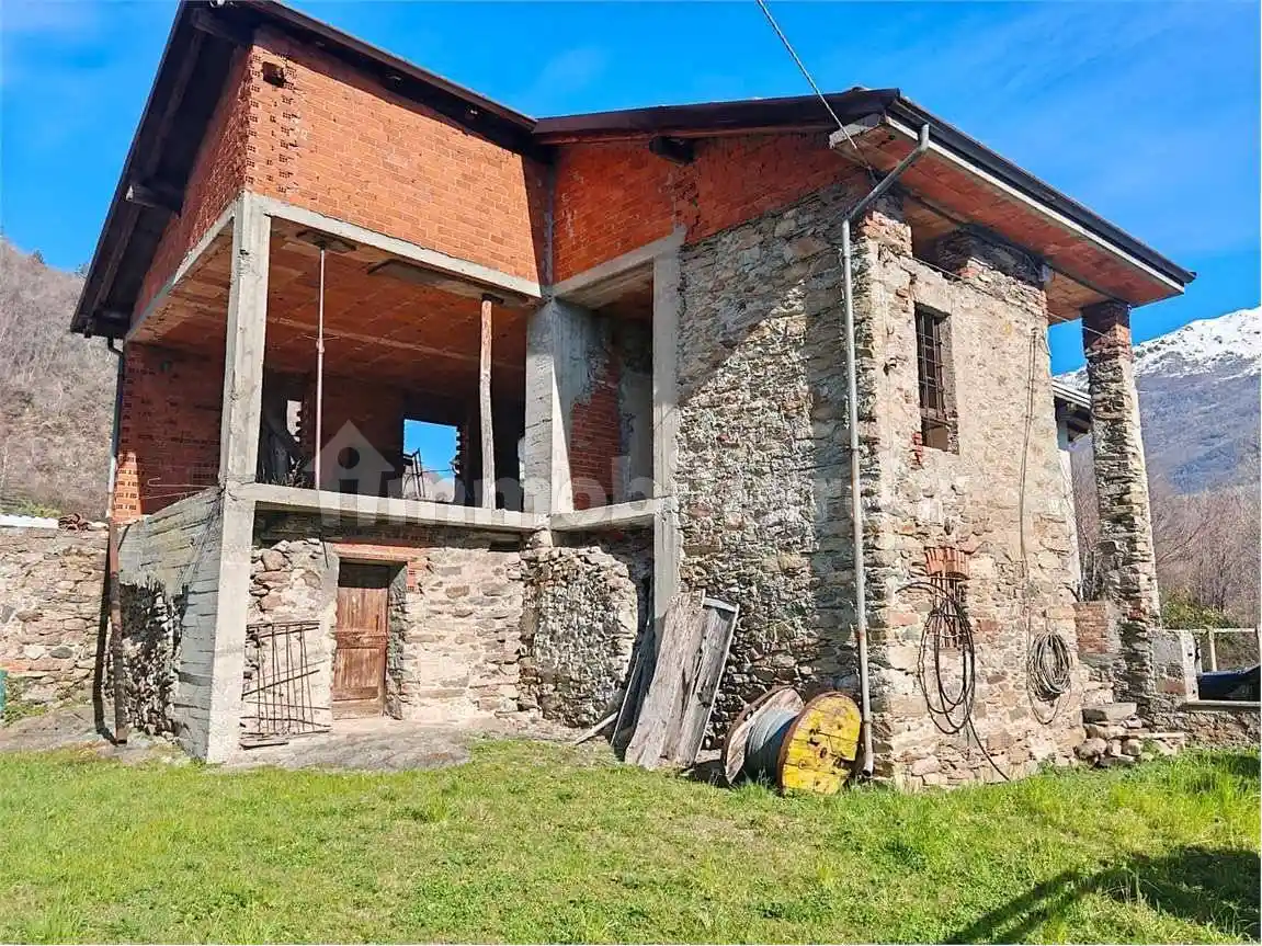 Rustico - Casale in vendita a Quassolo