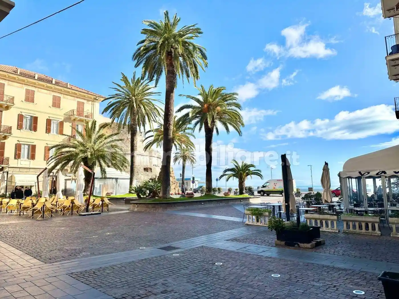 Appartamento in vendita a Ceriale