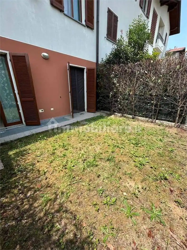 Appartamento in vendita a Lomazzo