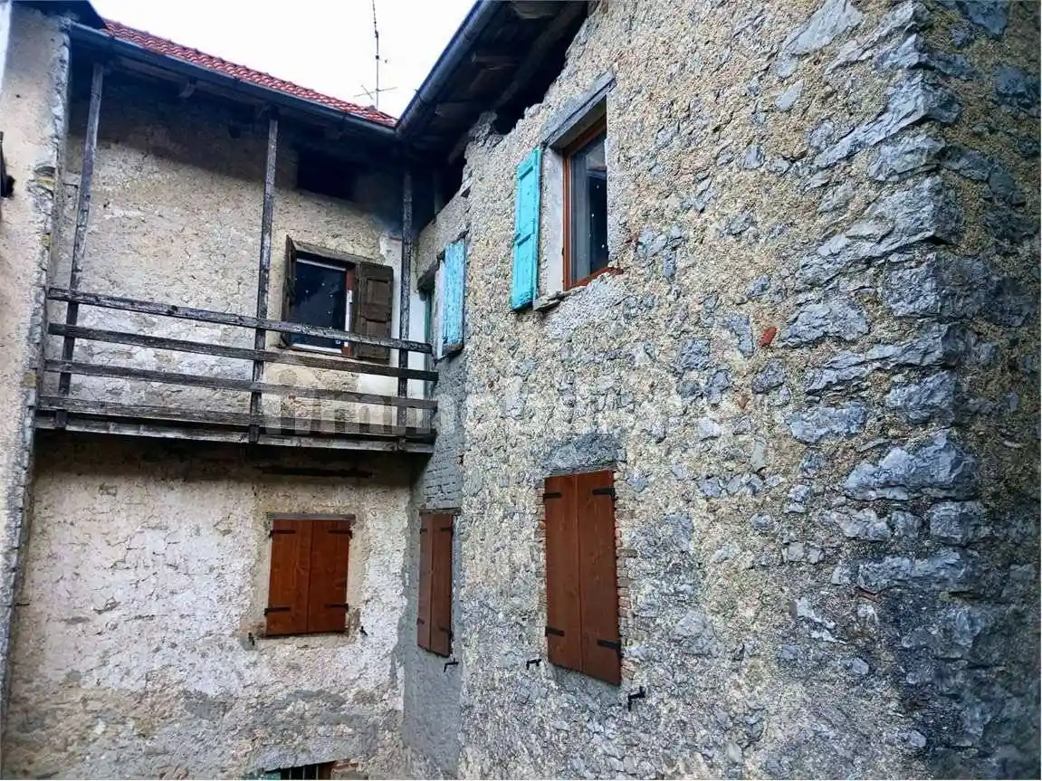 Appartamento in vendita a Bedulita