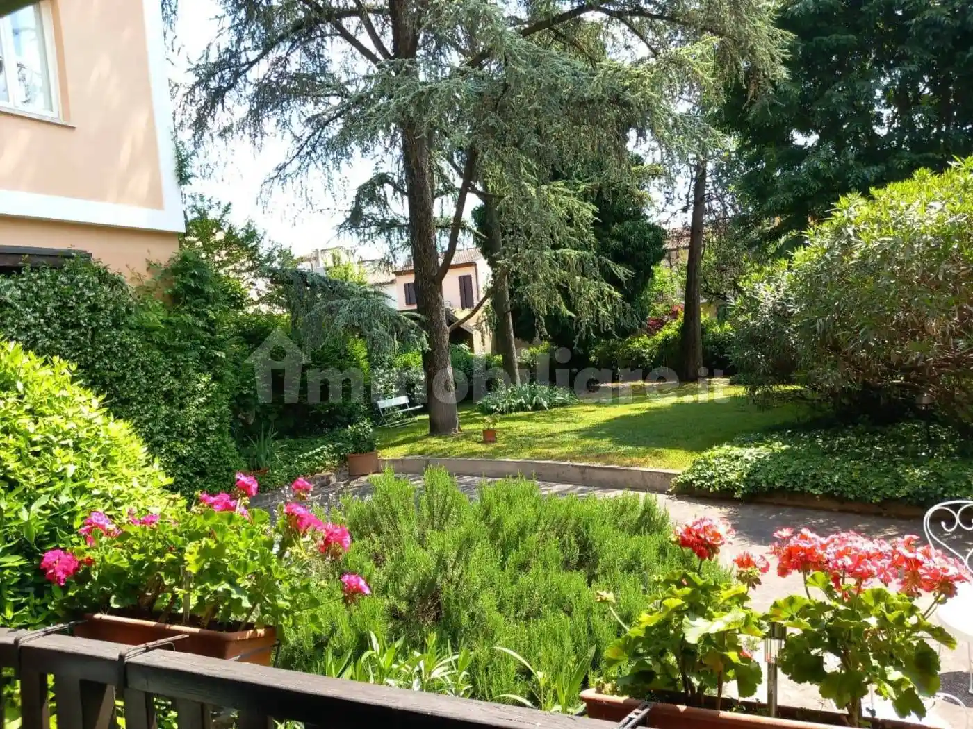 Villa in vendita a Mantova