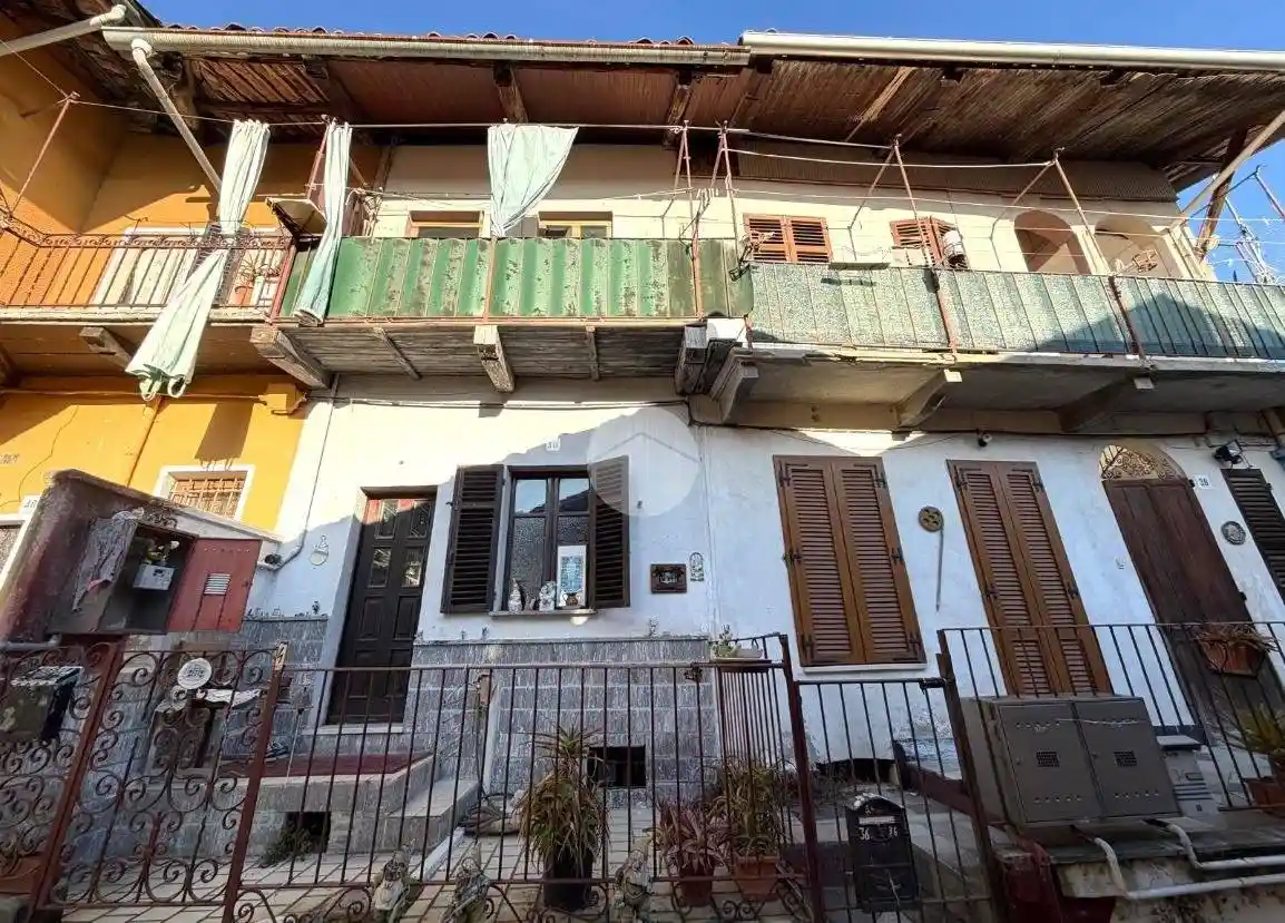 Casa indipendente in vendita a Biella