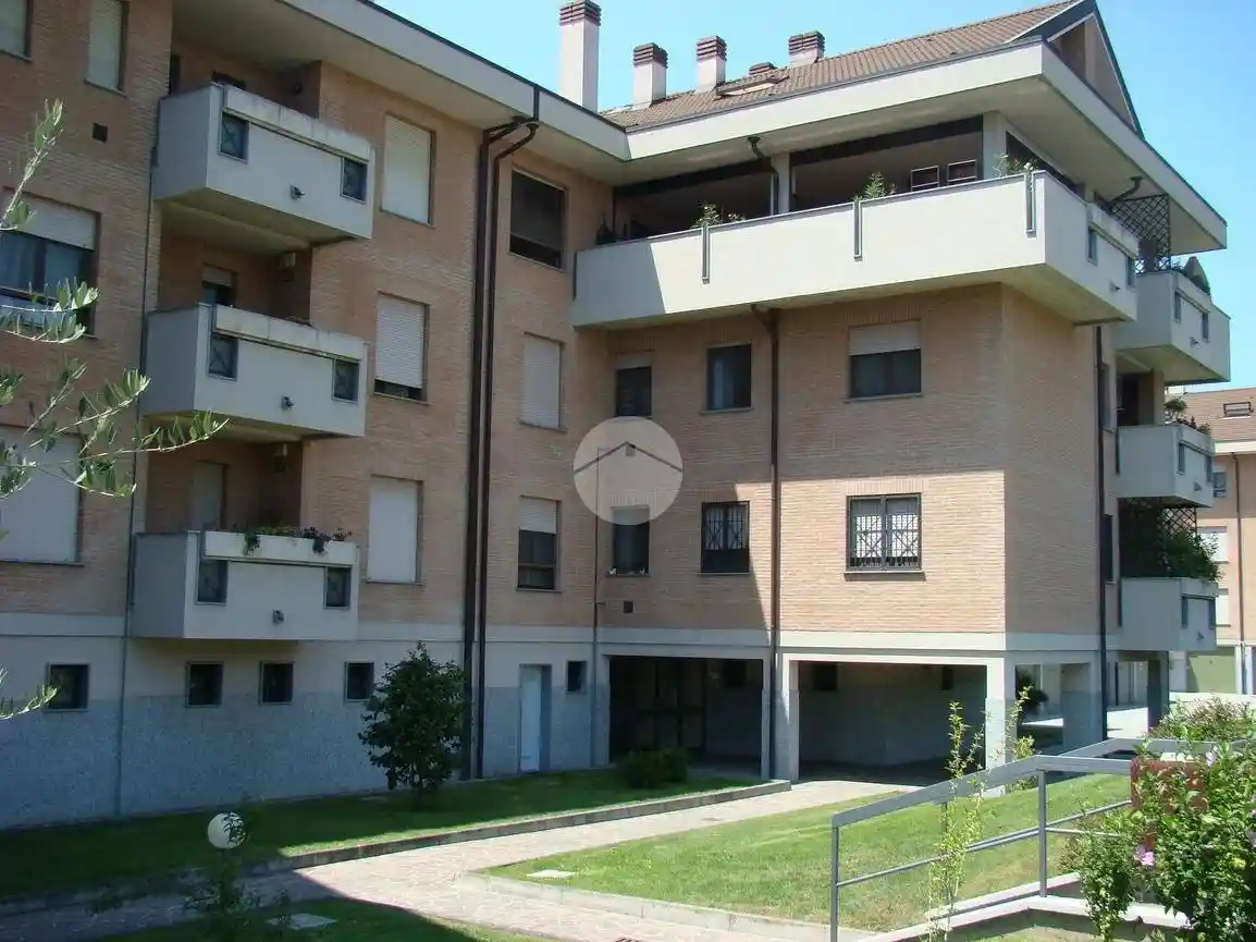 Appartamento in affitto a Peschiera Borromeo