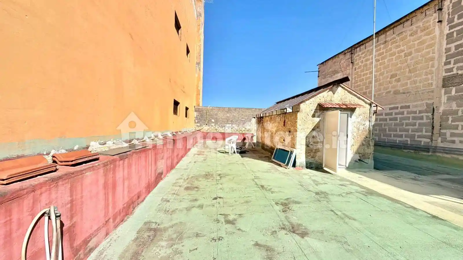 Appartamento in vendita a Napoli