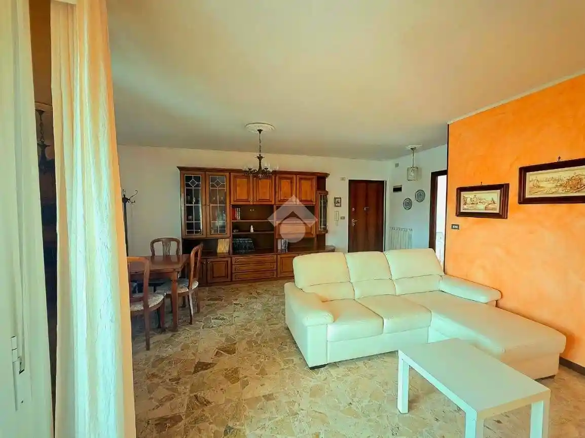 Appartamento in vendita a Savona