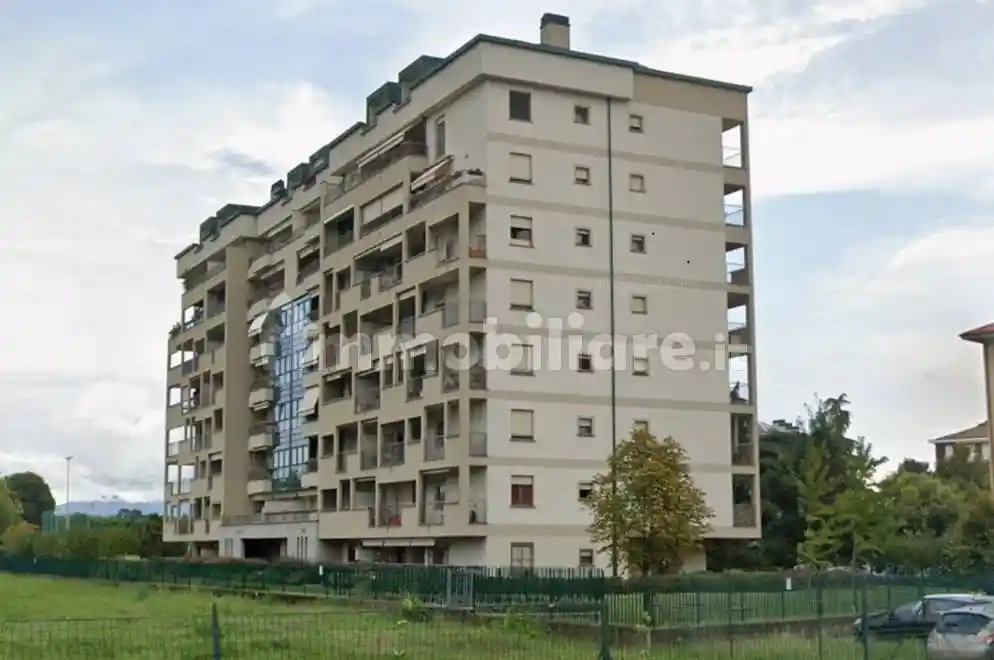 Appartamento in affitto a Monza