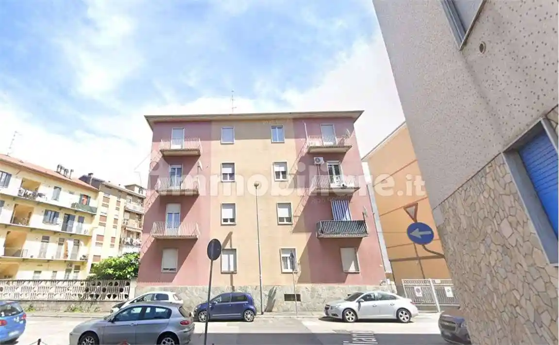 Appartamento in vendita a Novara