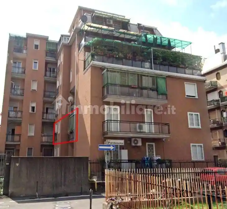 Appartamento in vendita a Baranzate