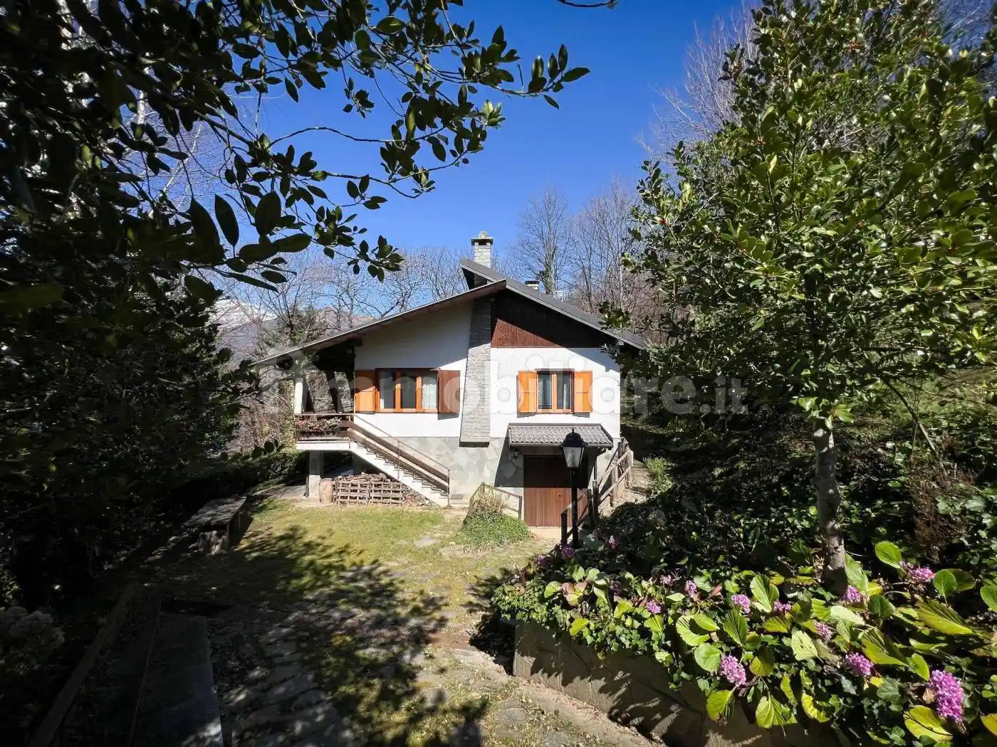 Villa in vendita a Angrogna