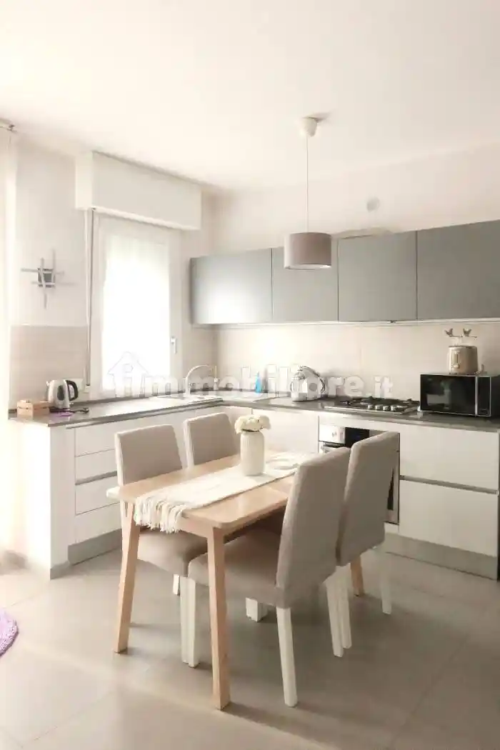 Appartamento in vendita a Modena