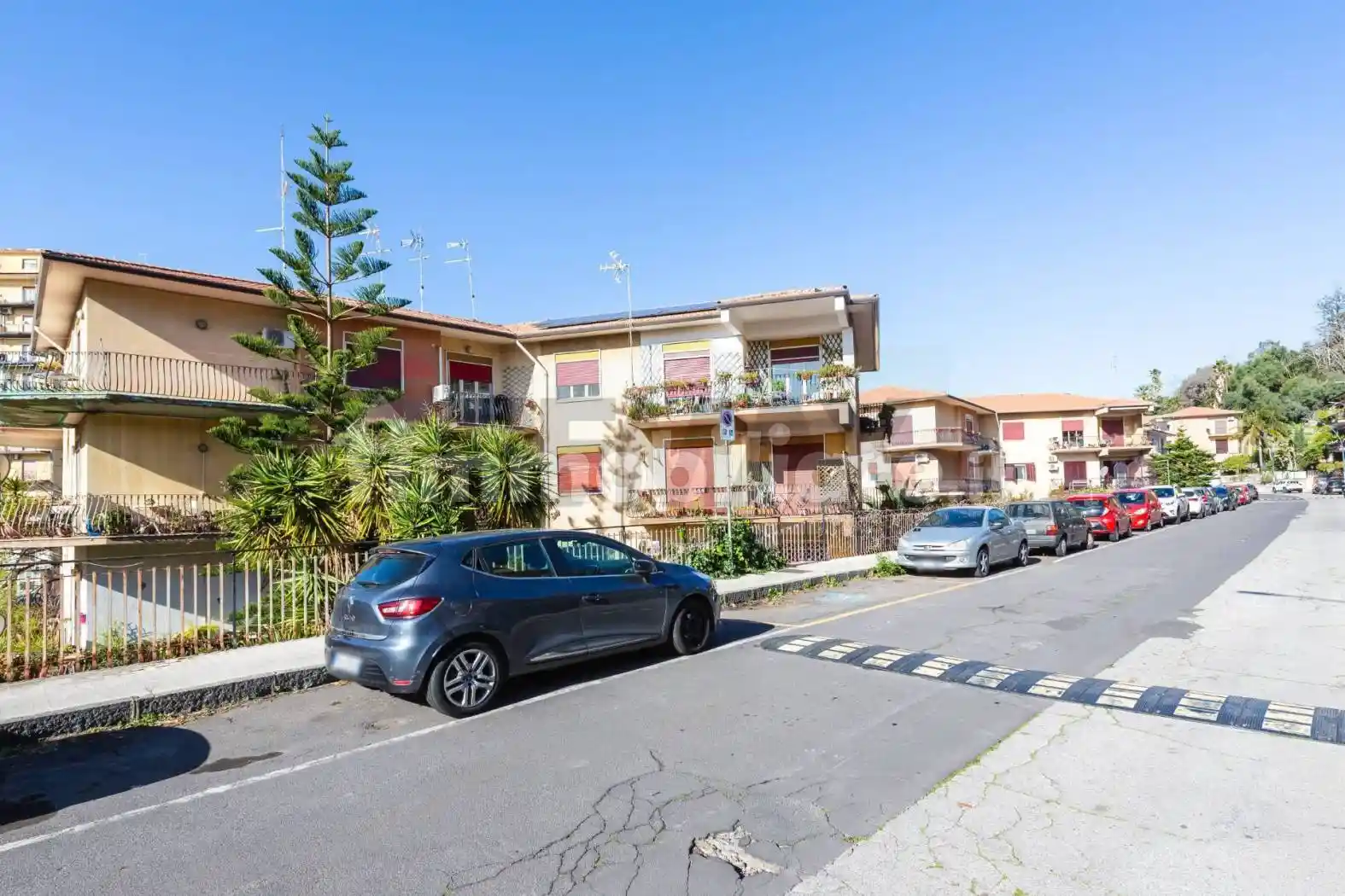 Appartamento in vendita a Sant'Agata li Battiati