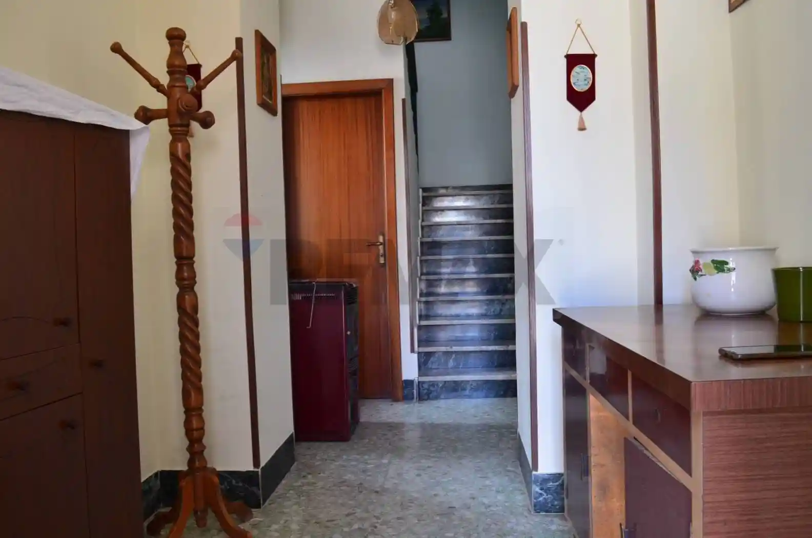 Casa indipendente in vendita a Reino