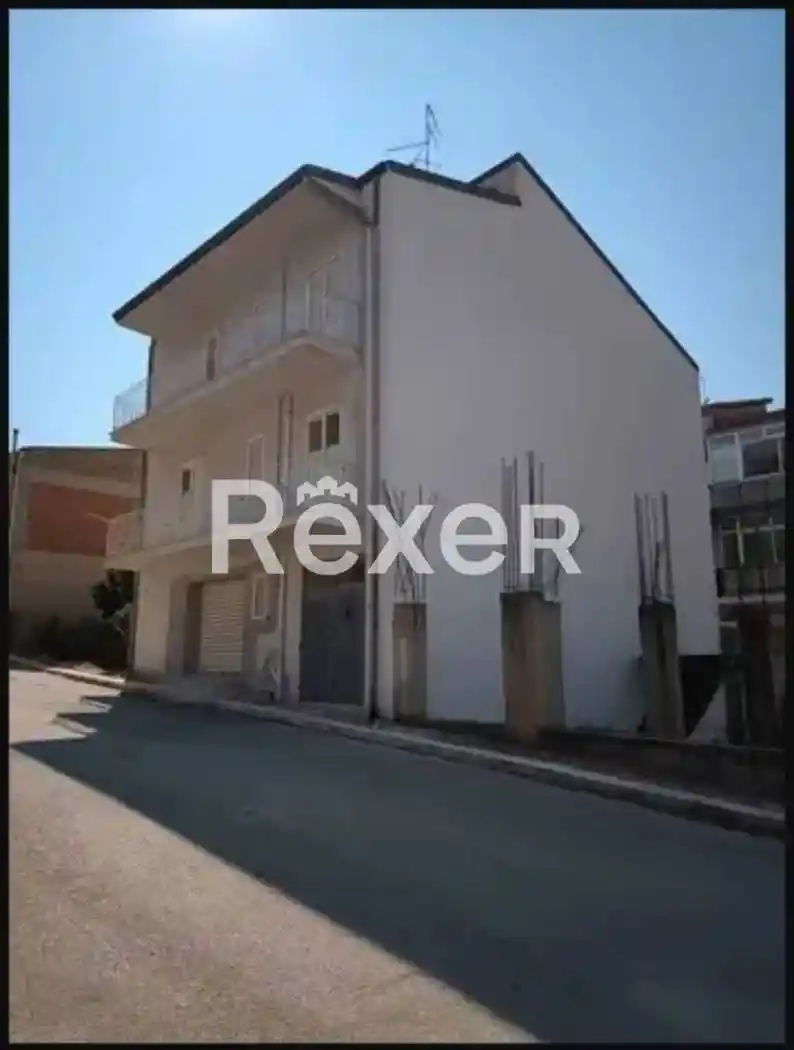 Palazzo - Edificio in vendita a Raffadali