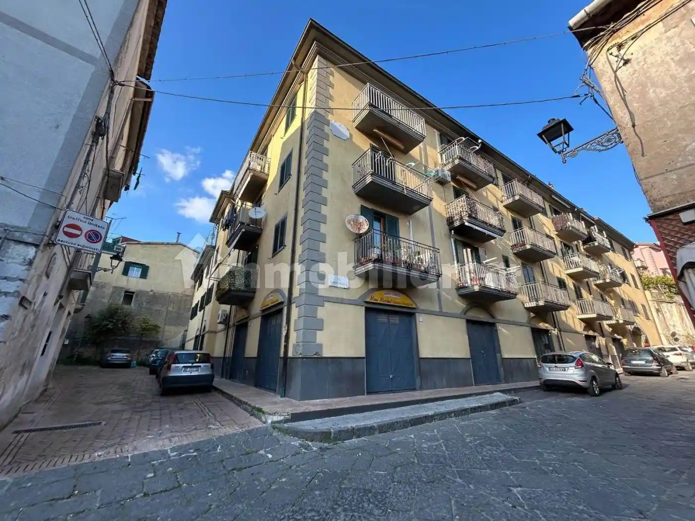 Appartamento in vendita a Giffoni Valle Piana