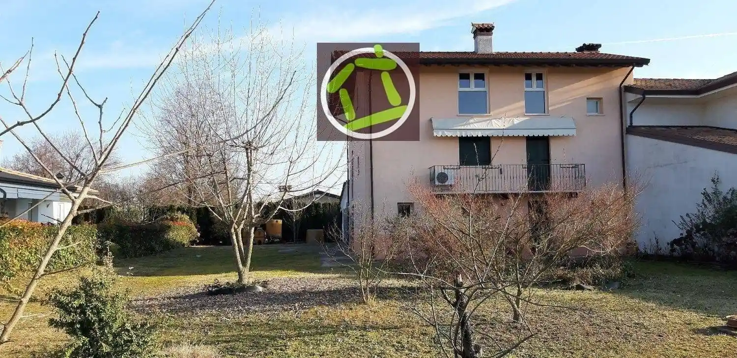 Villa in vendita a Pordenone