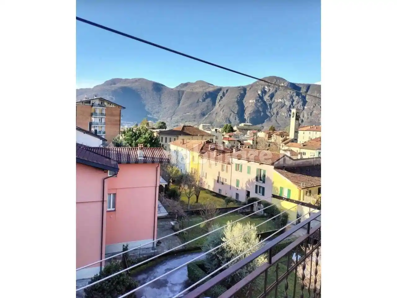 Appartamento in vendita a Mandello del Lario