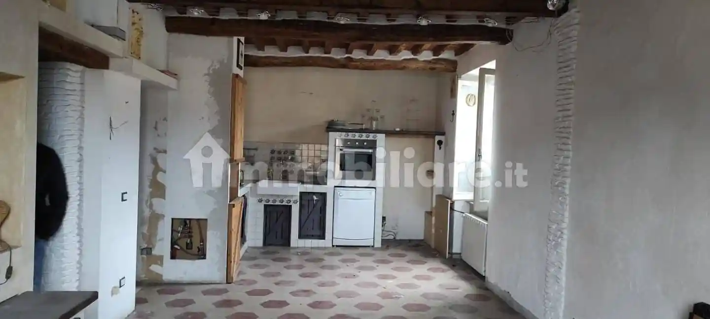 Appartamento in vendita a Carrara