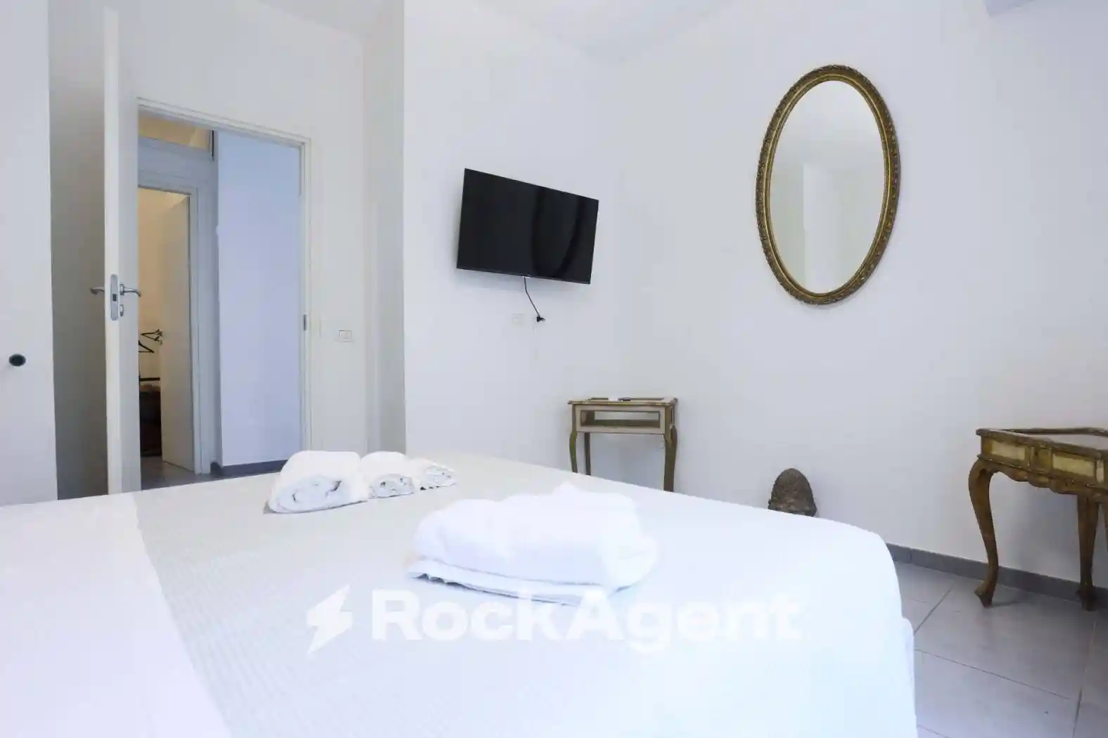 Appartamento in vendita a Napoli