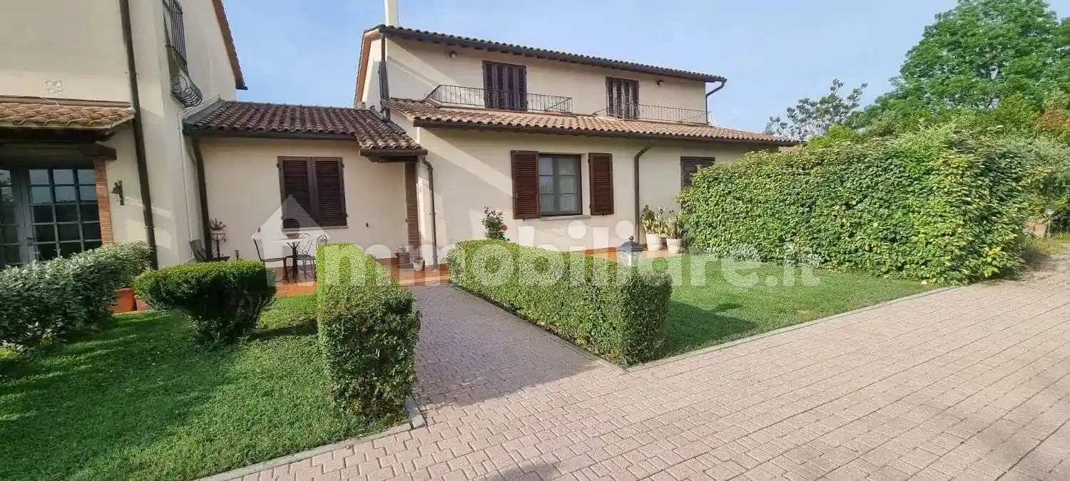 Villa in vendita a Castelfiorentino