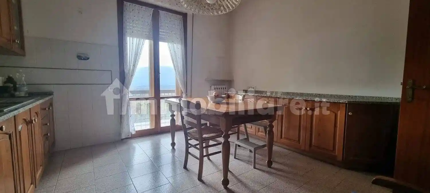 Appartamento in vendita a Gambassi Terme