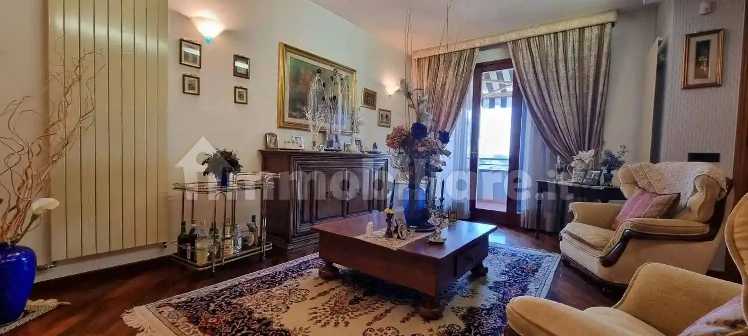 Villa in vendita a Castelfiorentino