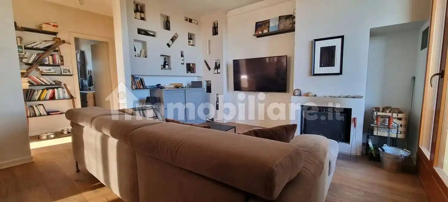 Appartamento in vendita a Montaione